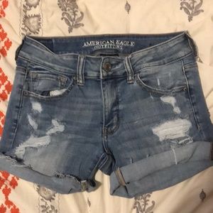 Denim distressed American Eagle shorts